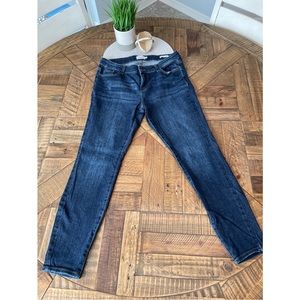 Mid-Rise Skinny Jeans